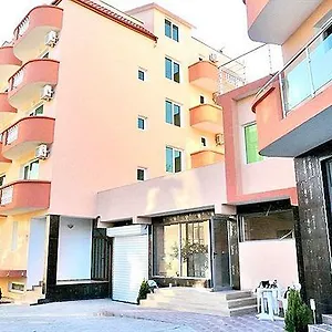 Hotel Detelini